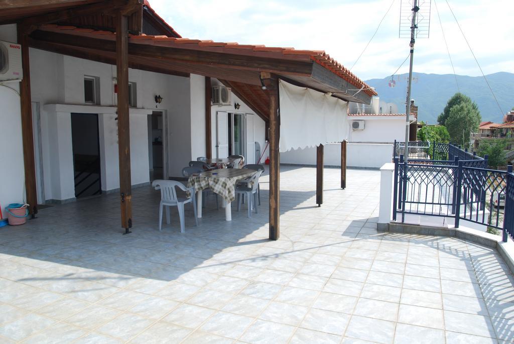 Apartments Stavroula Ηospitality Vrasná Cameră foto