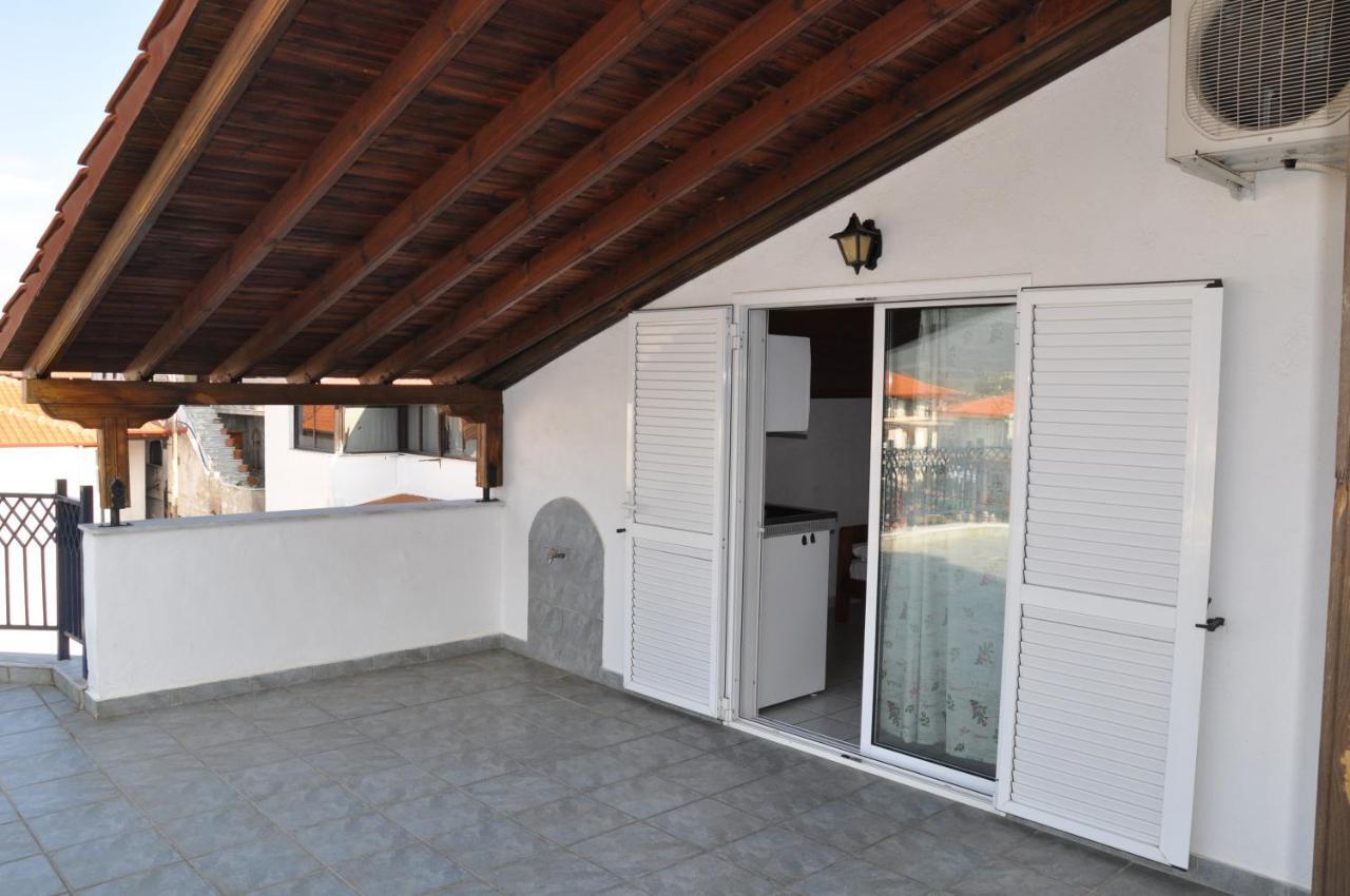 Apartments Stavroula Ηospitality Vrasná Cameră foto
